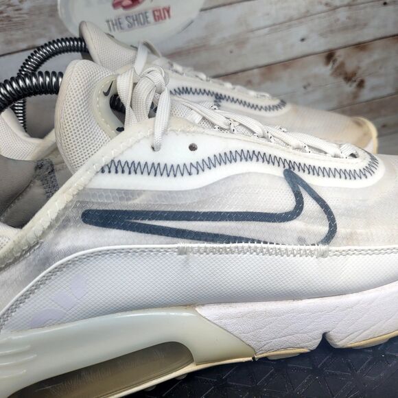 Nike Air Max 2090 Women Size 9 White Athletic Training Walking Running Shoes - Picture 2 of 10